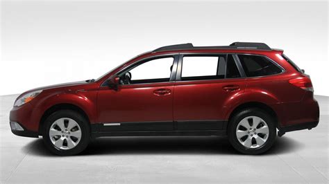 Used 2011 subaru outback awd for sale at hgregoire
