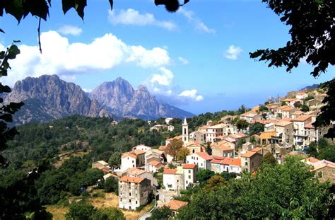 Montagnes pour votre pc (wallpapers). Les plus beaux villages de montagne - France Montagnes ...