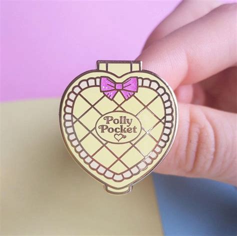 These Pins Are Inspired By Our Fave Toys From The 90s Polly Pocket