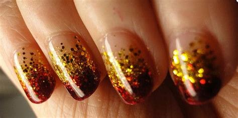 Glittereven Though Its Iowa State Colors Haha Gold Glitter Nails