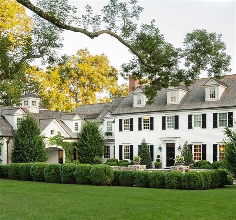 18 Colonial Style Homes With Enduring Charm Artofit