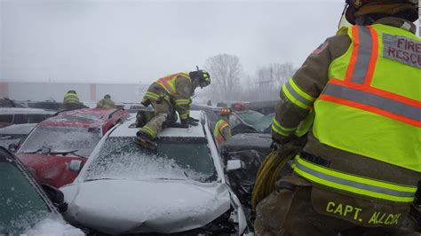131 Car Pileup On A Wisconsin Highway The Terror Revealed In Stranded