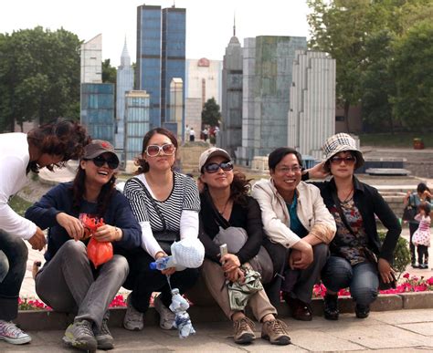 What you must know to understand Chinese tourists in 2015 - Chinese ...