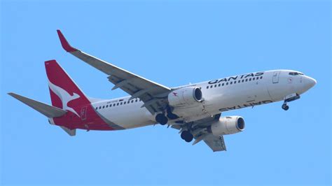 Qantas Frequent Flyer Point Text Message Error Sends Customers Into
