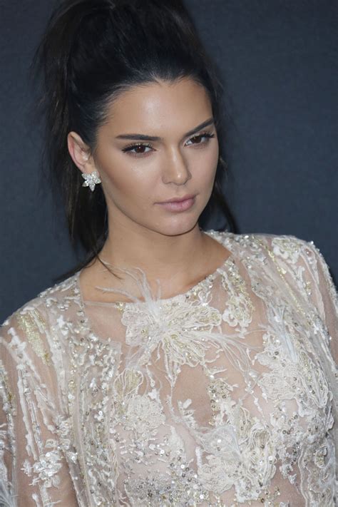Kendall Jenner Perky Titties In See Through White Lace Dress Women