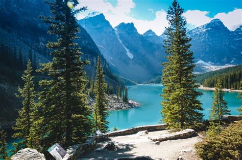 The Ultimate Guide For Visiting Moraine Lake In 2022 From A Local