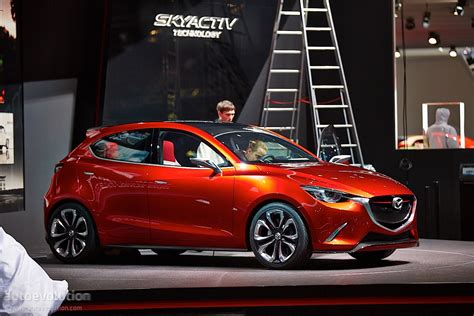 Mazda Hazumi Previews Sexy New Demio Supermini In Geneva Live