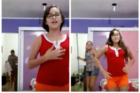 Madre E Hija Bailan En Video En Brasil