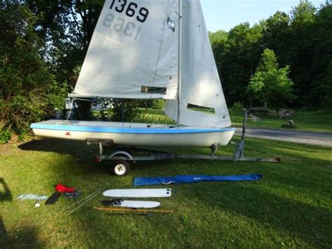 2004 Vanguard V15 Sailboat For Sale In New York