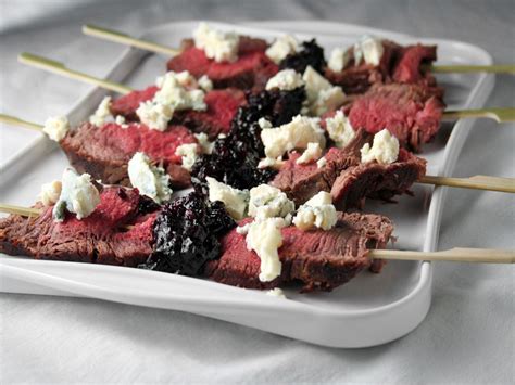 In a liquid measuring cup, mix olive oil and vegetable oil. Beef Tenderloin Skewers with Cranberry Port Peppercorn ...