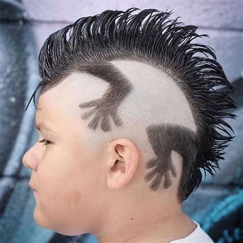 See more ideas about haircut designs, shaved hair designs, short hair styles. Haircuts Designs for Boys | Boys haircuts with designs ...