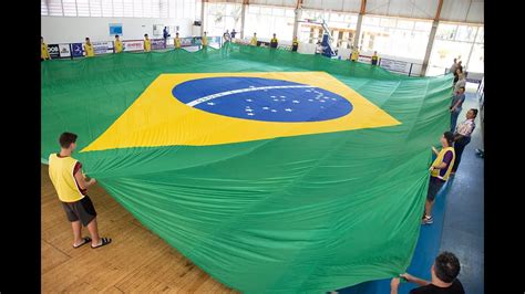 Bandeira Gigante Do Brasil é Confeccionada Em Rio Claro Youtube