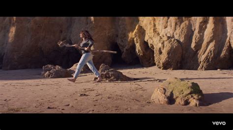 Alessia Cara Feet Screencaps From Music Video The Mousepad