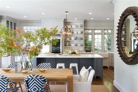 Benjamin moore's barren plain covers every wall in our two story in jacksonville, fl. Benjamin Moore Edgecomb Gray for a Traditional Bedroom ...