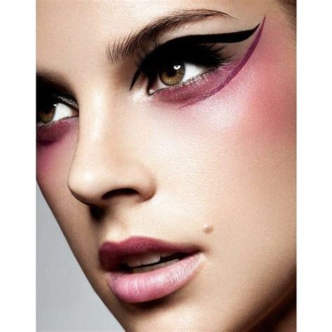 Pin By Anouk Van Dam On Catwalk Make Up Catwalk Makeup Dramatic