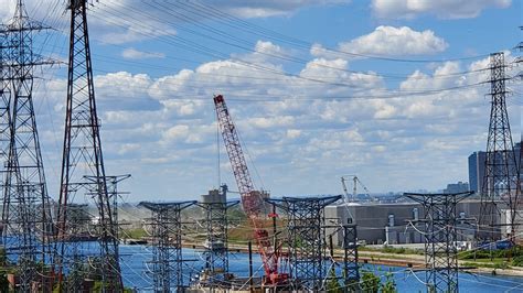 Breaking Hydro One Investigating Crane On Barge As Cause Of Toronto