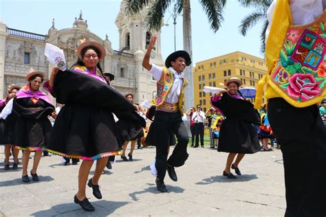 Huancayo Lleva La Fiesta A Lima E Invita A Participar De La “ruta Del Huaylarsh” Noticias