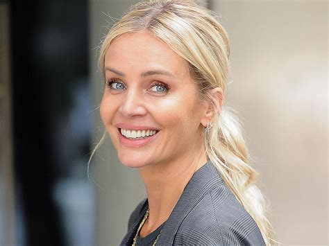 Jak popularna prezenterka wygląda bez makijażu? Agnieszka Woźniak-Starak w "Dzień Dobry TVN" w hitowej ...