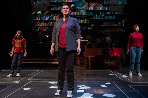 Review Fun Home At Speakeasy Stage Boxing Over Broadway