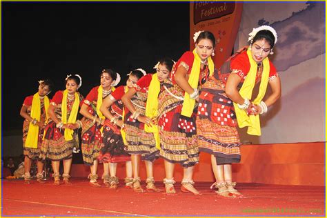 sambalpuri folk dance dance forms in odisha famous dance forms list of dance forms popular