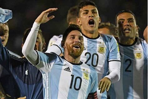 Messi Hat Trick Fires Argentina To Russia 2018 Otec 1029 Fm