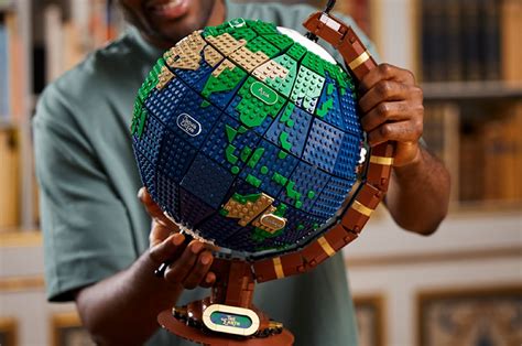 Meet The Lego Globe So You Can Make Your Travel Plans While Spinning
