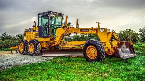 8 Types Of Heavy Equipment Used In Construction • Civil Gyan