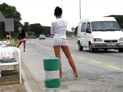 【海外】路上に立つ売春婦たち・・・ ダークサイドを歩け！ chaos of pandora blog