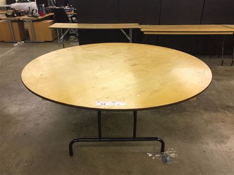 Large 6 Ft Round Folding Banquet Table
