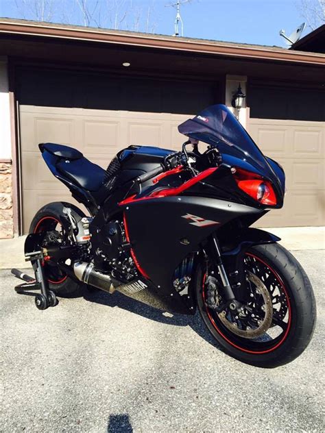 Yamaha R1 09 Custom Sport Bikes Street Bikes Fast Bikes