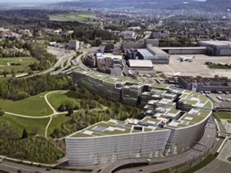 Der flughafen zürich ist einer der größeren flughäfen in der schweiz. The Circle, Flughafen Zürich