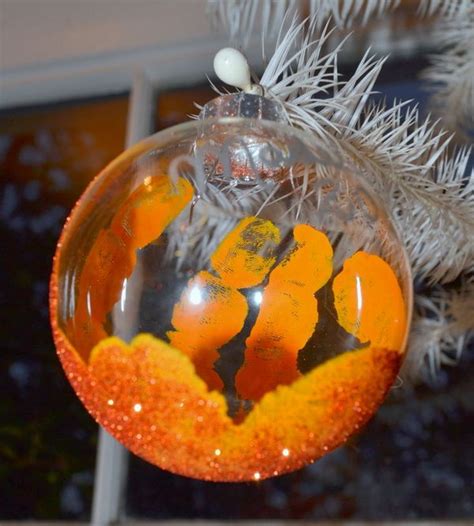 After 10 years of shopping and never finding anything truly perfect, i decided to start making their gifts. Creative DIY Holiday Gift Ideas for Parents from Kids
