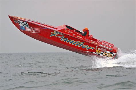 Racing Offshore Speed Boat Pin By Art Moreno On Offshore Catamaran