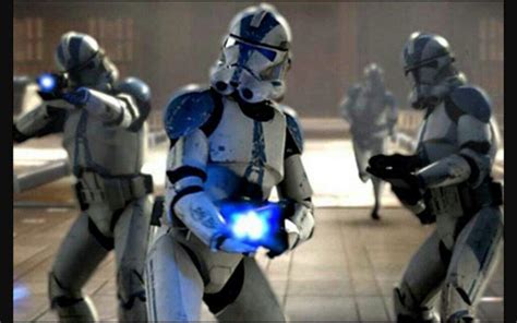 Stormtrooper Vs Clone Trooper Star Wars Amino