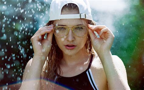 Wallpaper Face Sunlight Model Women With Glasses Rain Water
