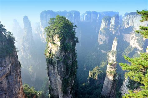 Download 2560x1440 Zhangjiajie National Forest Park China Rock Towers