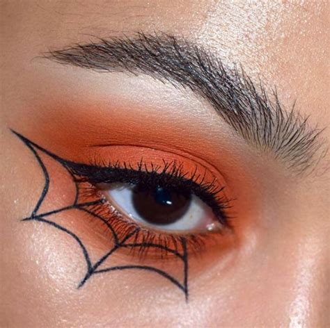 Browse Through 34 Intensely Creative Ways To Do Eyeliner Thatll Never