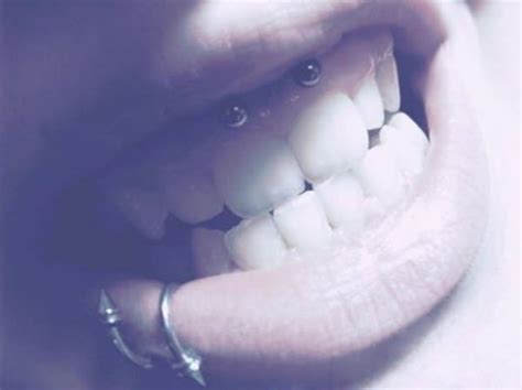 Smiley Piercing 44 Peeps Who Are Rocking Their Smile Tips