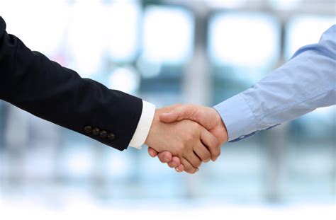 5 Tips For Building Strong Relationships With Clients