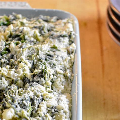 This easy breakfast casserole recipe is made with eggs, spinach, tomatoes and feta cheese and only takes a few minutes to whip up. Creamed Spinach Casserole - Langenstein's