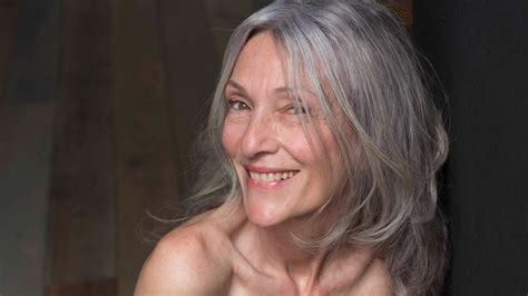 10 Photos That Show How Beautiful Gray Hair Really Is