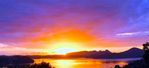 Sunrise Over Parua Bay New Zealand Sunrise Outdoor Travel