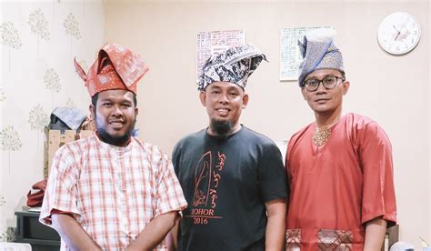 Baju Melayu Tradisional Klasik Busana Elegan Ratu Sehari Jemimo Lux