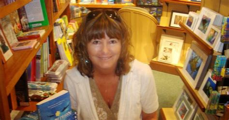Carpinellos Writing Pages Meet Ya Author Dr Tara Fairfield