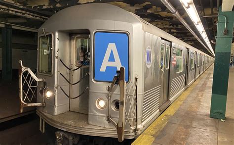 Photos Watch The Last R 42 Subway Train Run Along The A Line