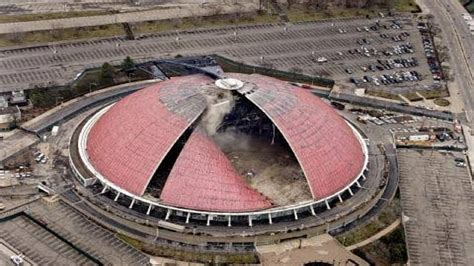 20 Abandoned Stadiums By Owners Left To Rot Facts Verse