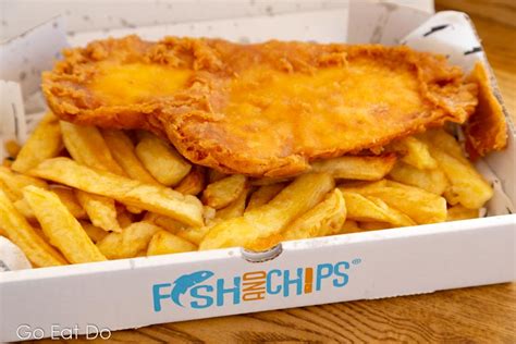 Fish And Chips Rom Longsands Fish Kitchen In Tynemouth Go Eat Do