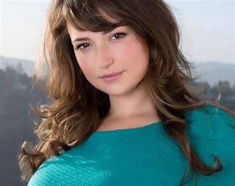 Did Milana Vayntrub Get Plastic Surgery Body Measurements And More