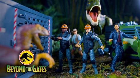 T Rex Ambush Pack And Velociraptor Containment Chaos Pack Beyond The Gates Jurassic World