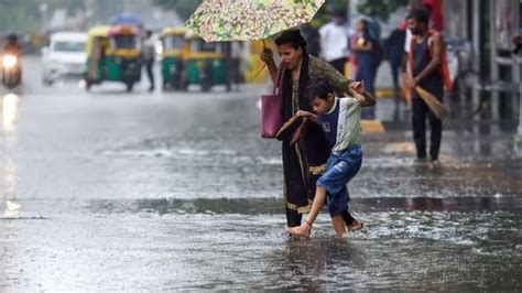 Schools In Delhi To Remain Closed Today Amid Heavy Rain Online Classes
